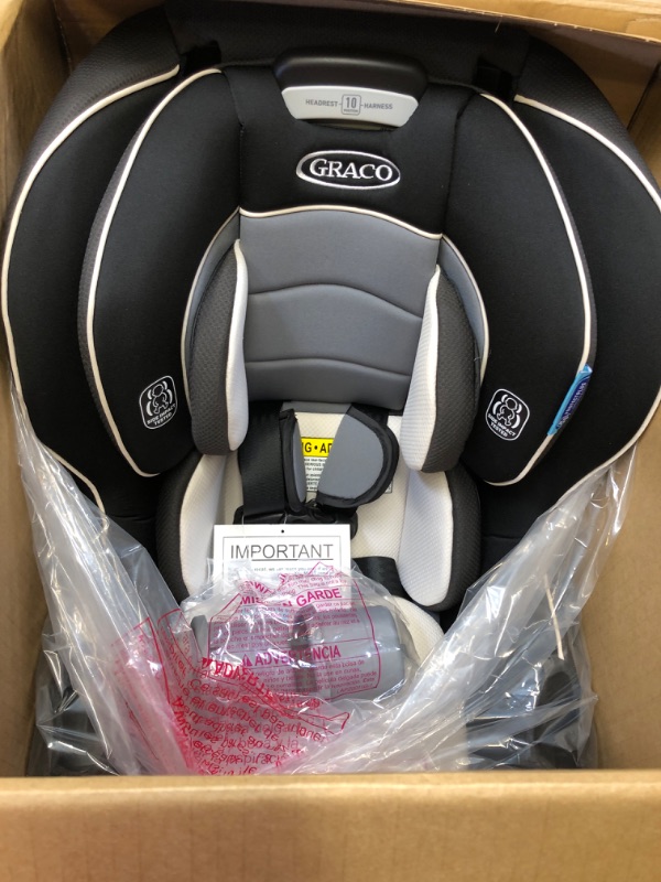 Photo 3 of Graco Extend2Fit Convertible Car Seat, Ride Rear Facing Longer with Extend2Fit, Gotham 2-in-1 Gotham