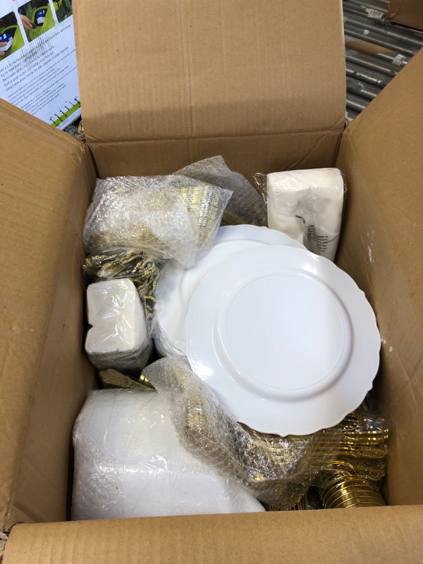 Photo 2 of Didaey 875 Pcs Gold Dinnerware Set 125 Pcs 10.25" White Gold Plastic Plates with Gold Trim 125 Pcs 7.5" Gold Dessert Plates 125 Silverware 125 Cups 125 Napkins for Birthday Bridal Shower Wedding Party