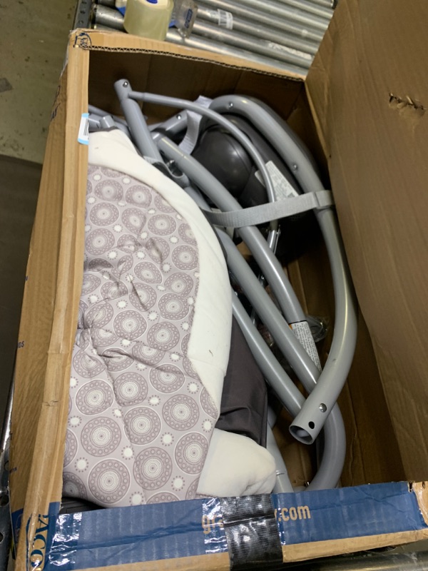 Photo 2 of Graco Simple Sway Abbington Baby Swing