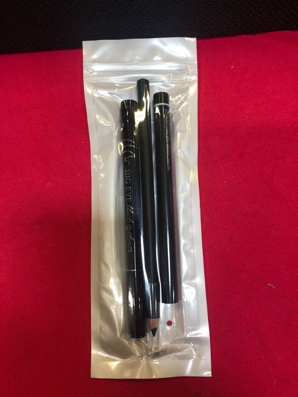 Photo 1 of ETEDES 3 Different Precision Eyeliners,Waterproof,Smudge Proof,[3-in-1] Eyeliner *3;Black