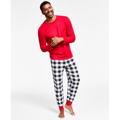 Photo 1 of SIZE SMALL - Matching Men's Lightweight Thermal Waffle Buffalo Check Mix It Pajama Set, Created for Macy's - Black and White Buffalo Check.
A solid top and Buffalo check jogger pants keep him in cozy style with Family Pajamas' thermal set