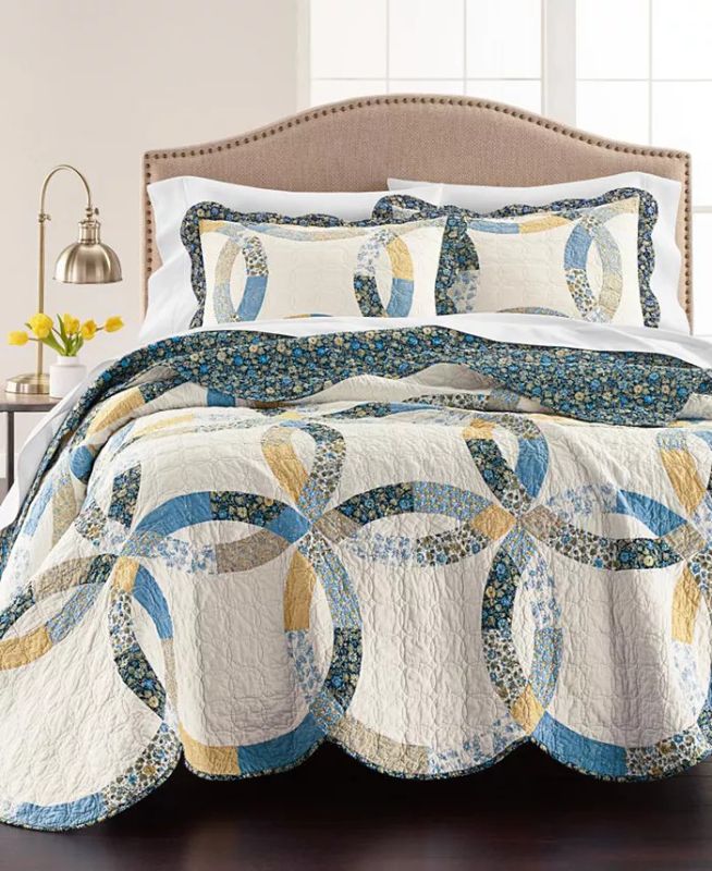 Photo 1 of SIZE TWIN - Martha Stewart Collection Wedding Rings Blue Quilt and Sham Collection, Created for Macy's. Add relaxed comfort and style to your bedroom with the Wedding Rings Blue sham from Martha Stewart Collection, featuring a reversible printed design an