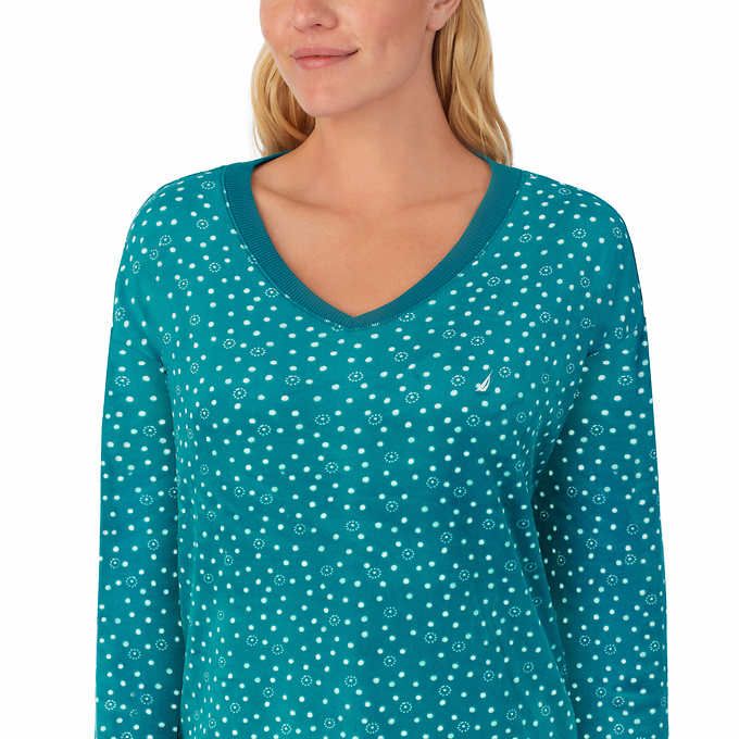 Photo 1 of SIZE S - Nautica Ladies' 2-piece PJ Set. Features: Silky Fleece, Side Pockets, Elastic Waistband
