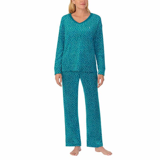 Photo 1 of SIZE L - Nautica Ladies' 2-piece PJ Set. Features: Silky Fleece, Side Pockets, Elastic Waistband