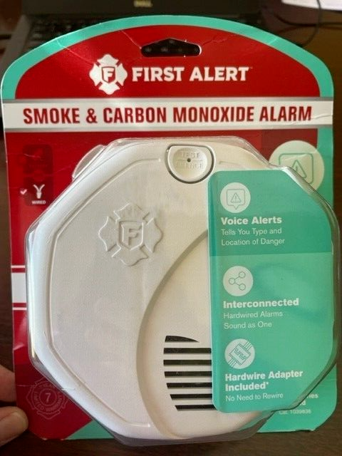 Photo 1 of First Alert Voice Smoke & Carbon Monoxide Detector 1039836 SEALED
