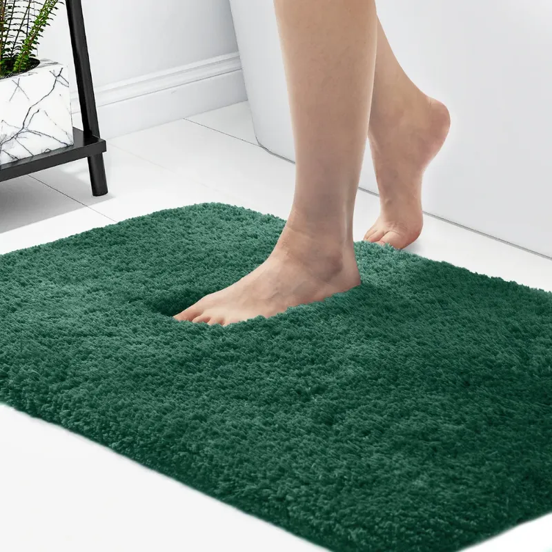 Photo 1 of Mohawk Super Absorbent & Thick Plush Bath Mat Rugs (1 PC) - 24x36 Inch - Green
