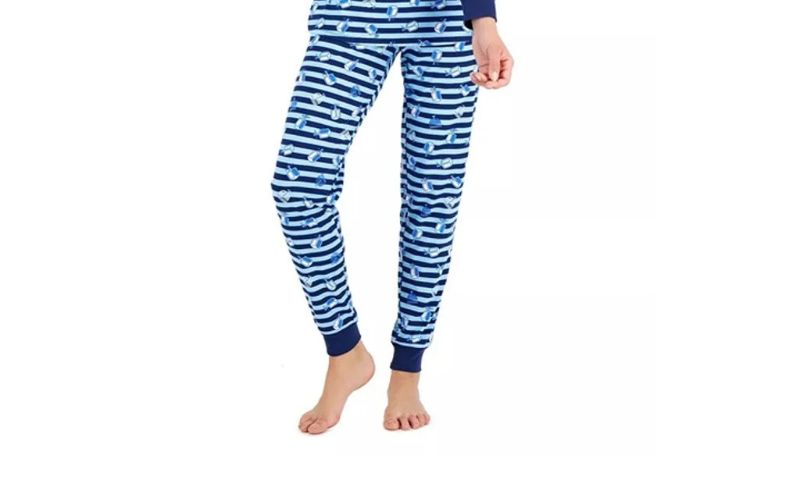 Photo 1 of SIZE L FAMILY PAJAMAS Matching Women's Hanukkah Pajama Pants 