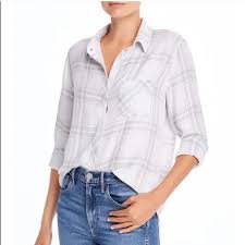 Photo 1 of SIZE XS Well Worn Ladies' Button-Up Shirt