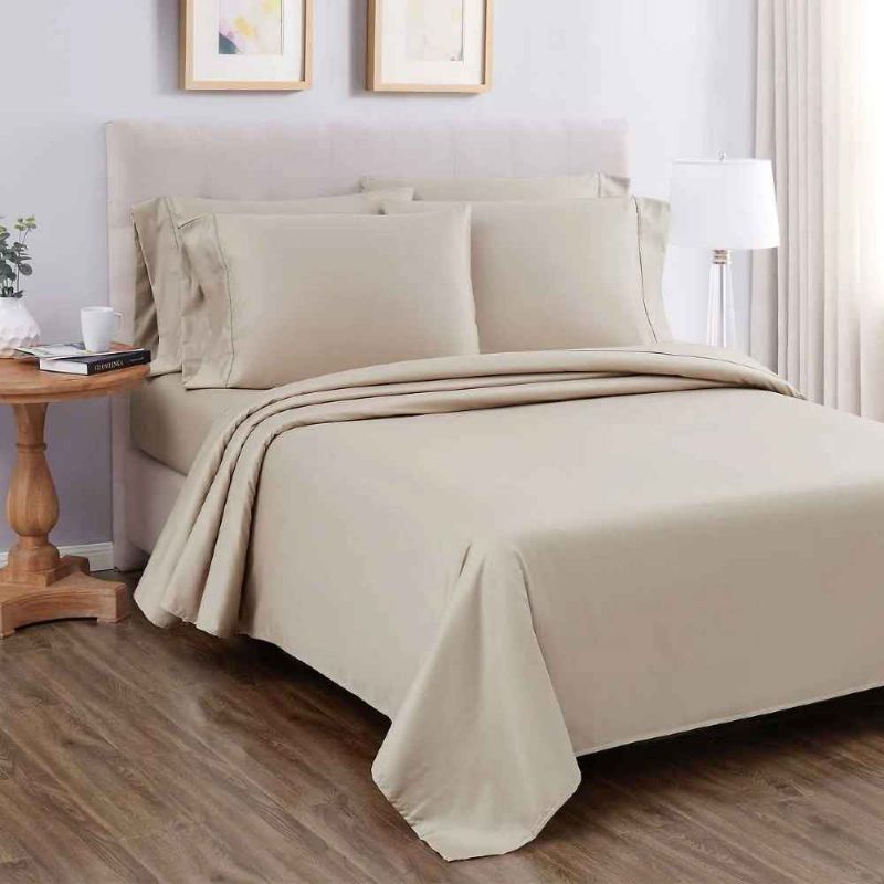 Photo 1 of QUEEN SIZE Kirkland Signature 680 Thread Count Sheet Set (3 pillow cases + Flat and fitted sheet)