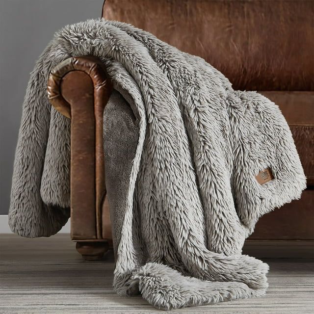 Photo 1 of Frye Arctic Luxe Faux Fur Throw Blanket 60x70