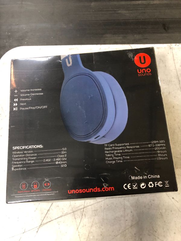 Photo 1 of UNO SOUNDS BASS BLAST BLUE HEADPHONES NEW - SEALED