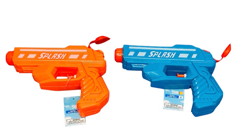 Photo 1 of 810814… 2 water squirt toy guns 