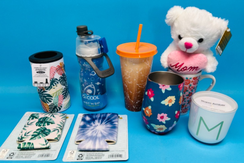 Photo 1 of 810890…can koozies, sip n’ mist, tumblers, and candle 