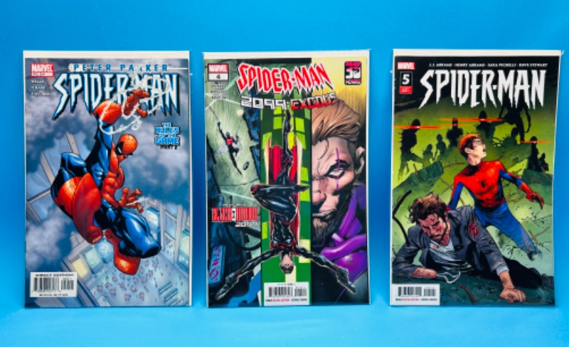 Photo 1 of 810972…3 Spider-Man  comics in plastic sleeves 