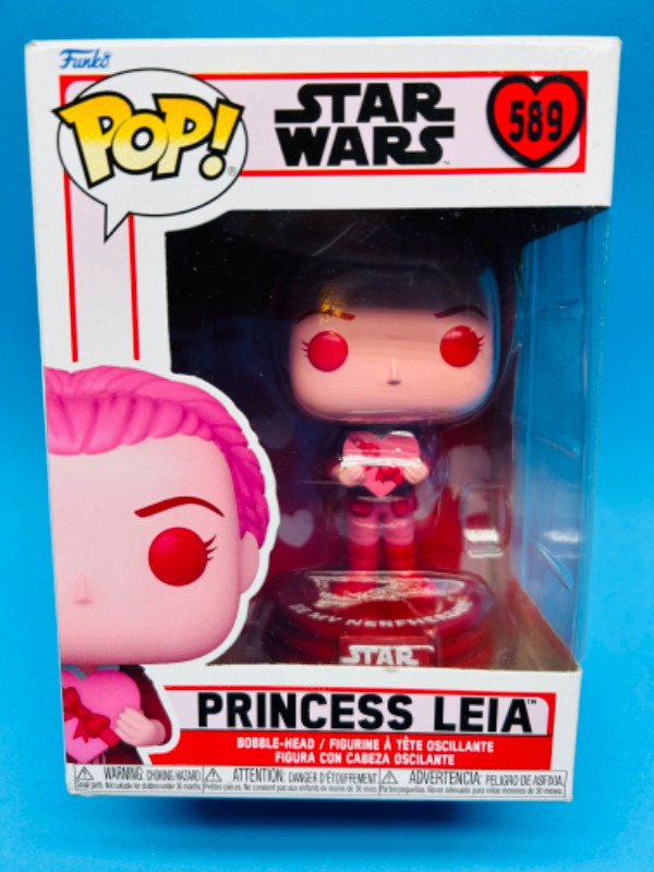 Photo 1 of 811056…Funko pop Star Wars Princess Leia bobble head figure 