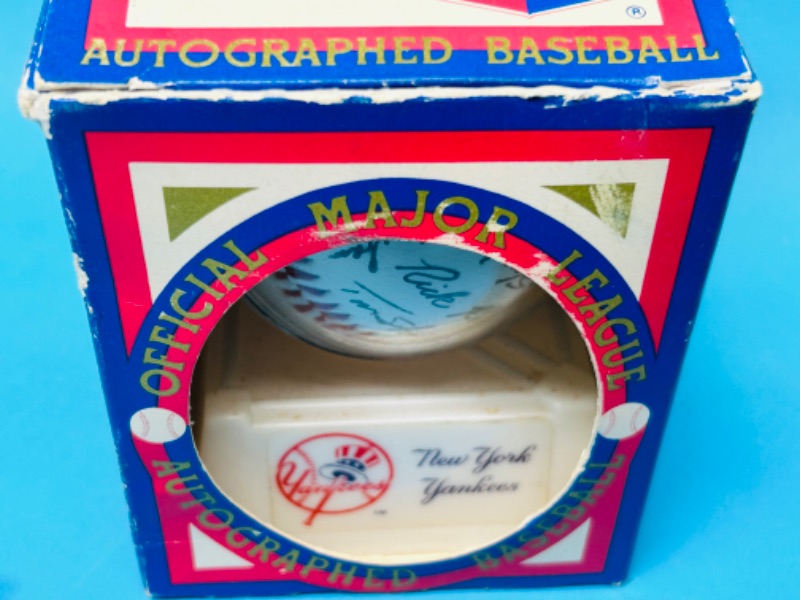 Photo 6 of 811138…New York Yankees autographed baseball and opening day Diamond Backs ball