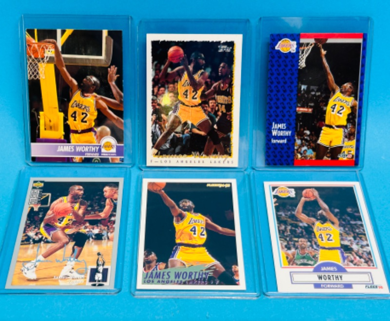 Photo 1 of 811200…6 James Worthy trading cards in hard plastic sleeves 