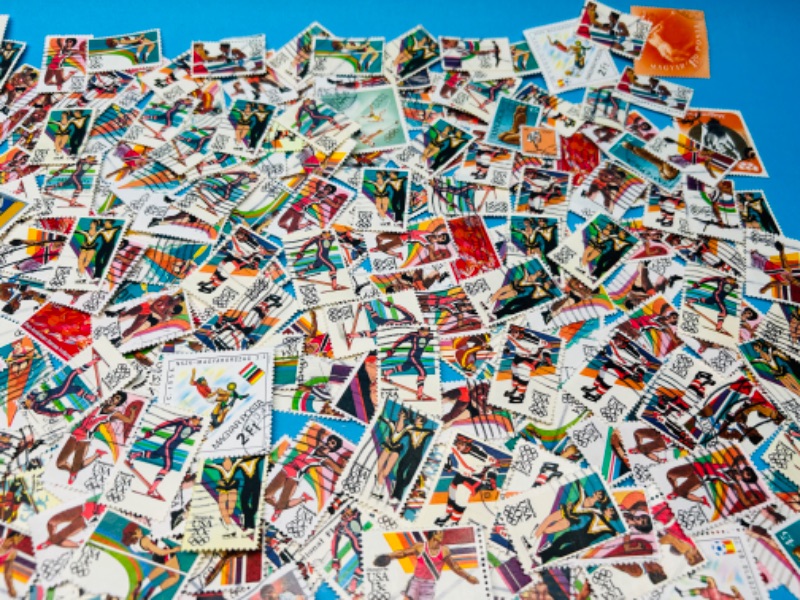 Photo 2 of 811227… hundreds of used Olympic stamps