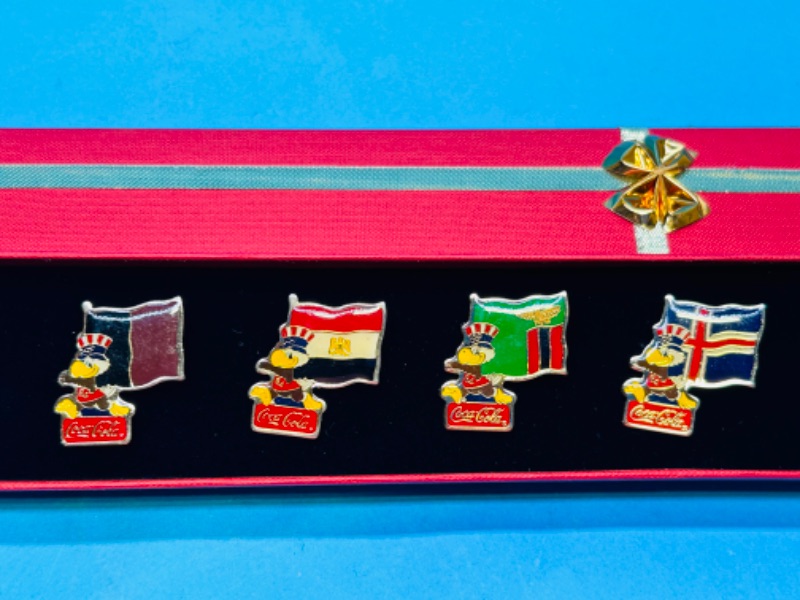 Photo 1 of 811235… 4 vintage Coca Cola Olympic flag pins in gift box