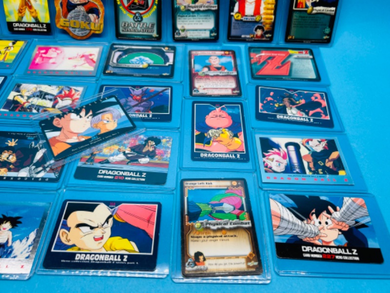 Photo 5 of 811290…31 Dragon Ballz trading cards in hard plastic sleeves 