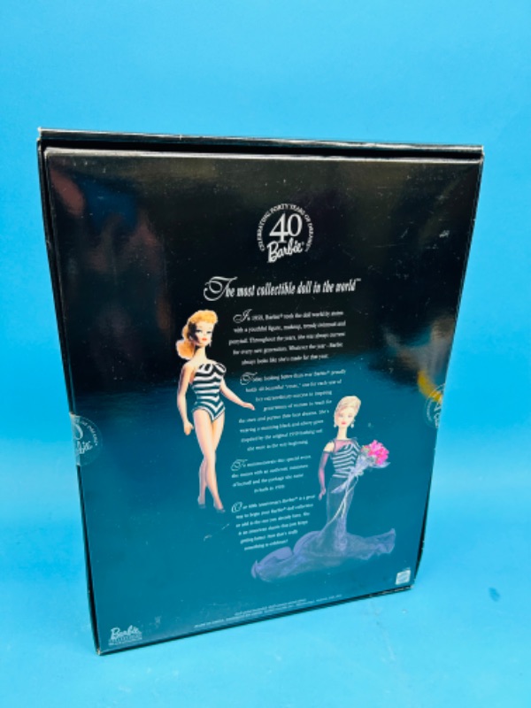 Photo 2 of 811315…40th Anniversary Barbie collector edition 