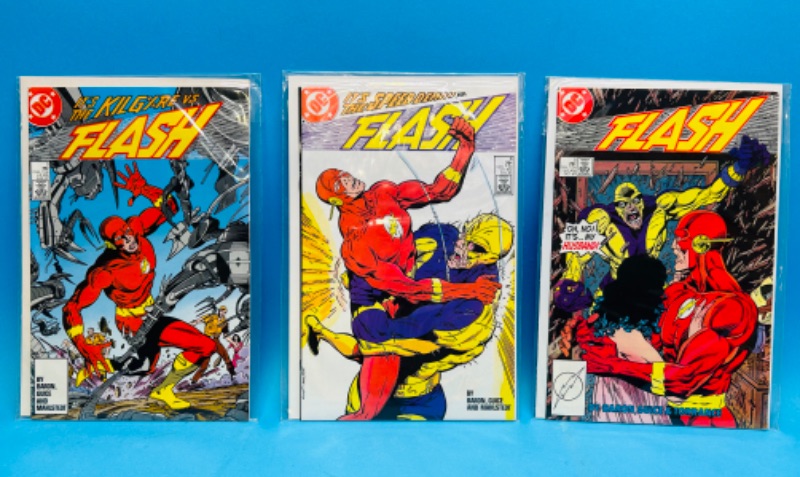 Photo 1 of 811337… 3 vintage $.75 Flash  comics in plastic sleeves 