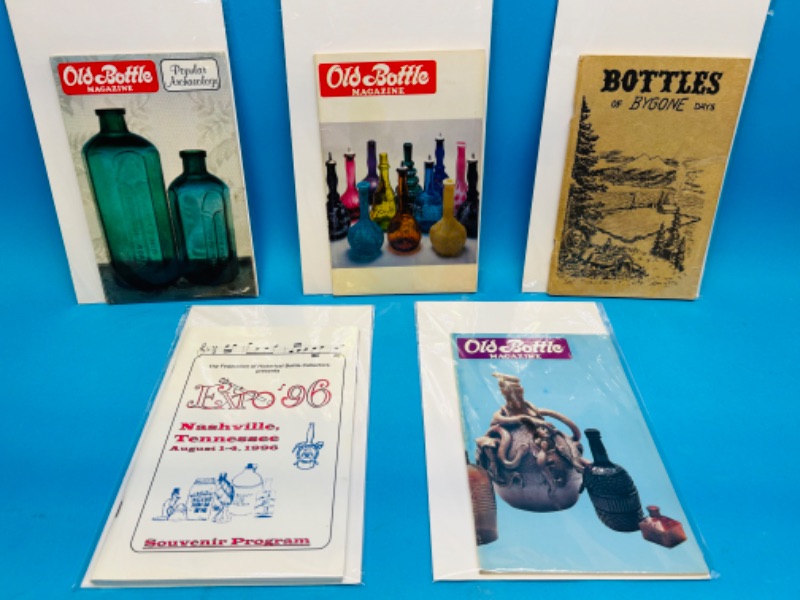 Photo 1 of 811369…5 vintage bottle magazines in plastic sleeves 