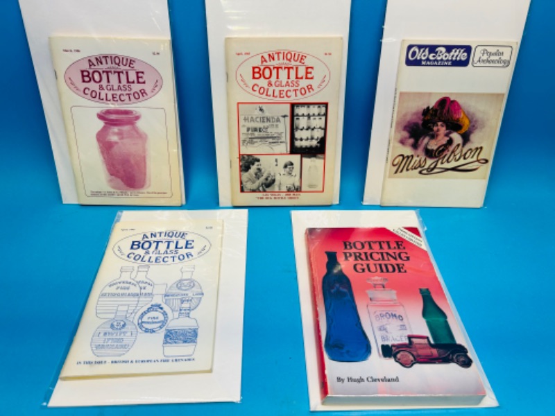 Photo 1 of 811370… 5 vintage bottle magazines in plastic sleeves 