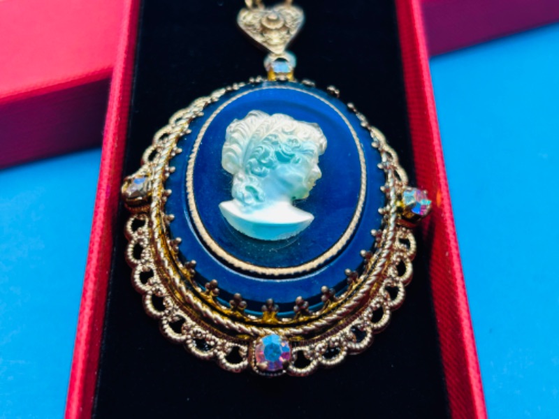 Photo 4 of 811446…vintage west Germany glass cameo 3-D filigree pendant broach necklace in gift box 