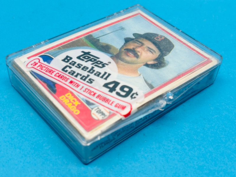 Photo 1 of 811448…sealed Topps  1981 baseball cards with bubble gum in case