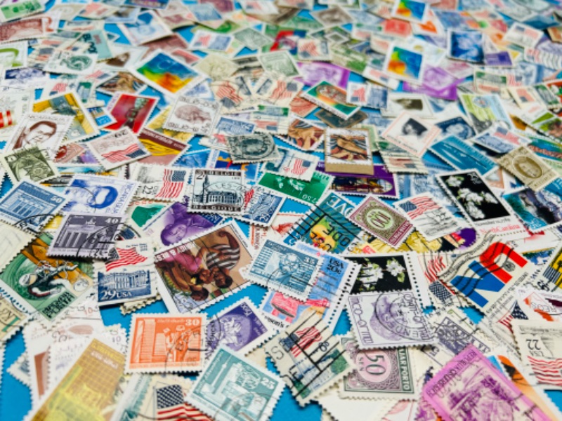 Photo 5 of 811464…hundreds of used worldwide stamps 