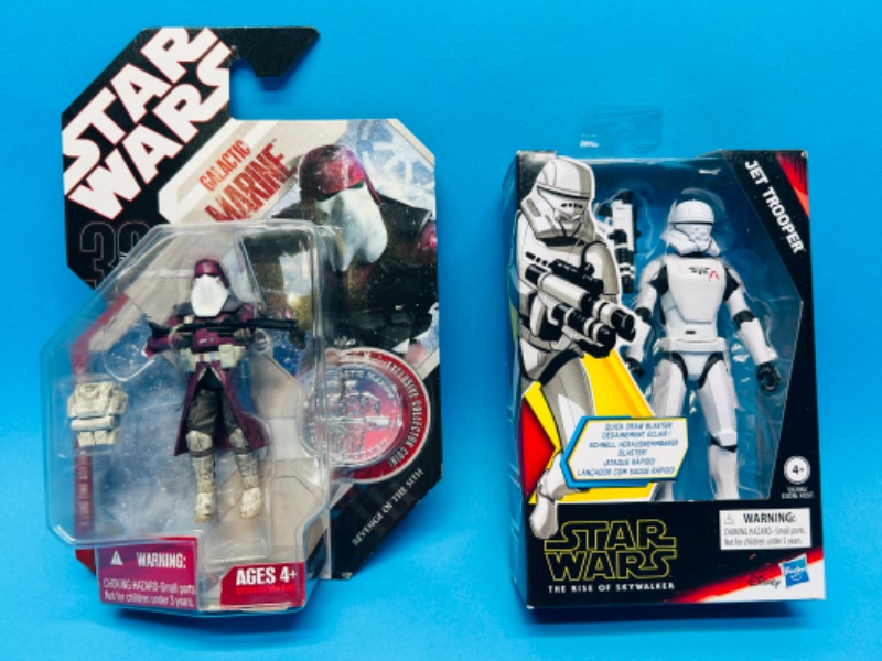 Photo 1 of 811482… 2 Star Wars figures 