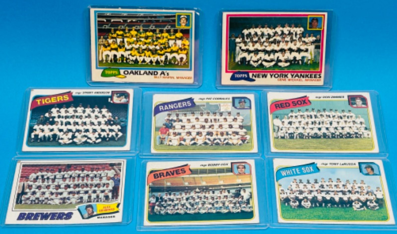 Photo 1 of 811509…8 vintage baseball team cards in hard plastic sleeves 