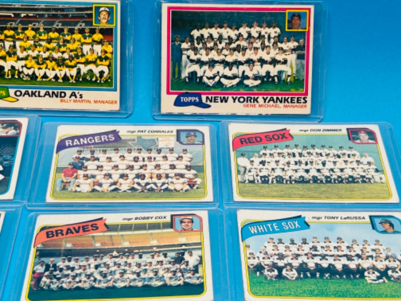 Photo 2 of 811509…8 vintage baseball team cards in hard plastic sleeves 