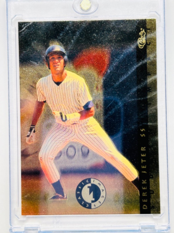 Photo 2 of 811533…classic images Derek Jeter foil card SI 3  in hard plastic case 