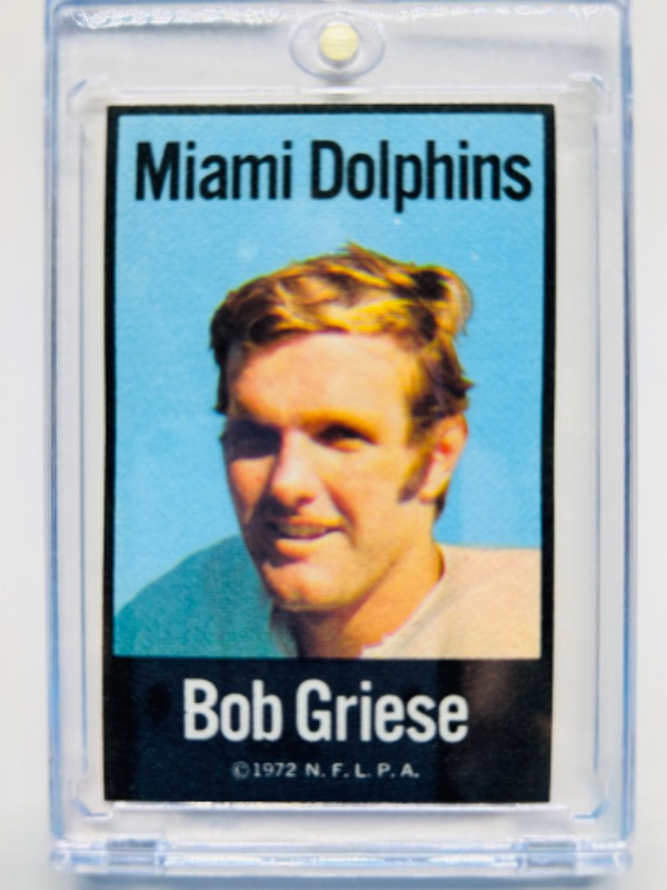 Photo 1 of 811538…1972 Bob Griese iron-on patch  in hard plastic case 