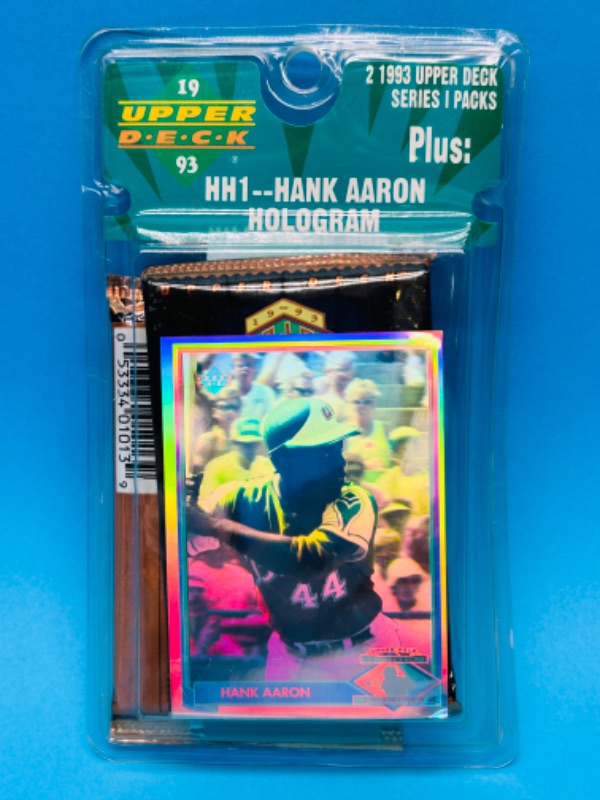 Photo 1 of 811590…sealed 1993 Upper Deck packs and Hank Aaron hologram card in package 