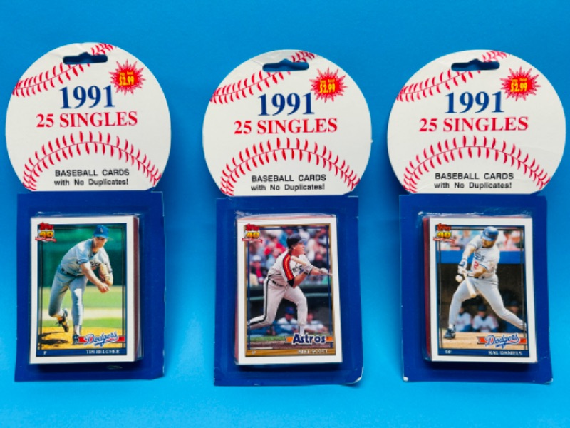 Photo 1 of 811593… 3 sealed 1991 baseball card packs- packages may be bent