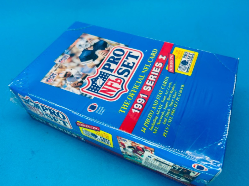 Photo 4 of 811604…sealed NFL Pro Set 1991 series 1 wax packs -36 pack box 