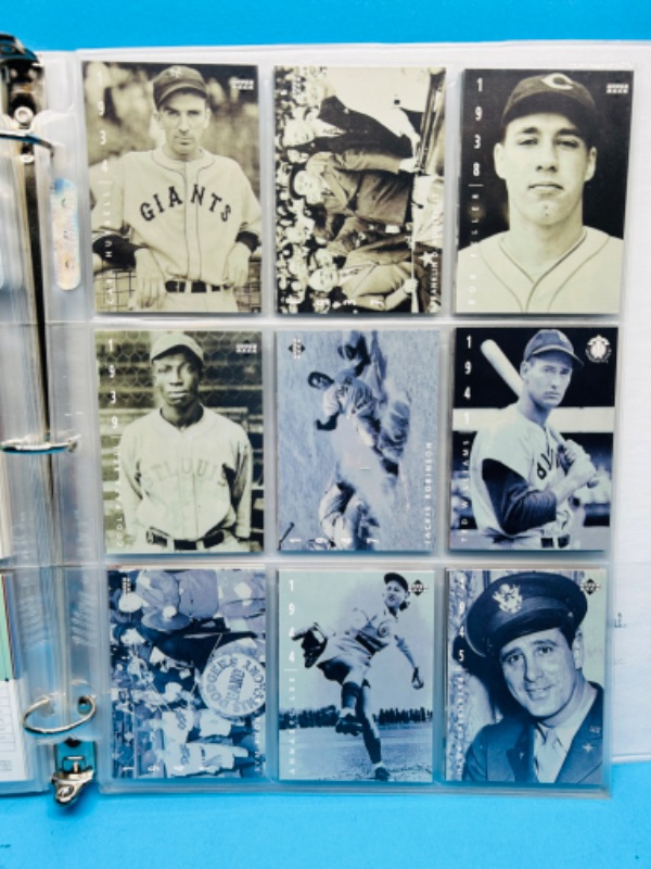 Photo 7 of 811609…91 Upper deck baseball trading cards that capture historic past in binder 