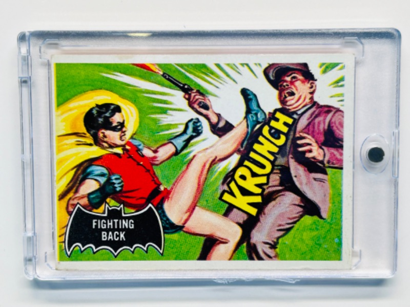 Photo 1 of 811675…vintage 1966 Batman card 30  in hard plastic case 