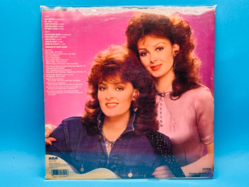 Photo 2 of 811696…The Judds vinyl record 33 rpm in plastic sleeve 