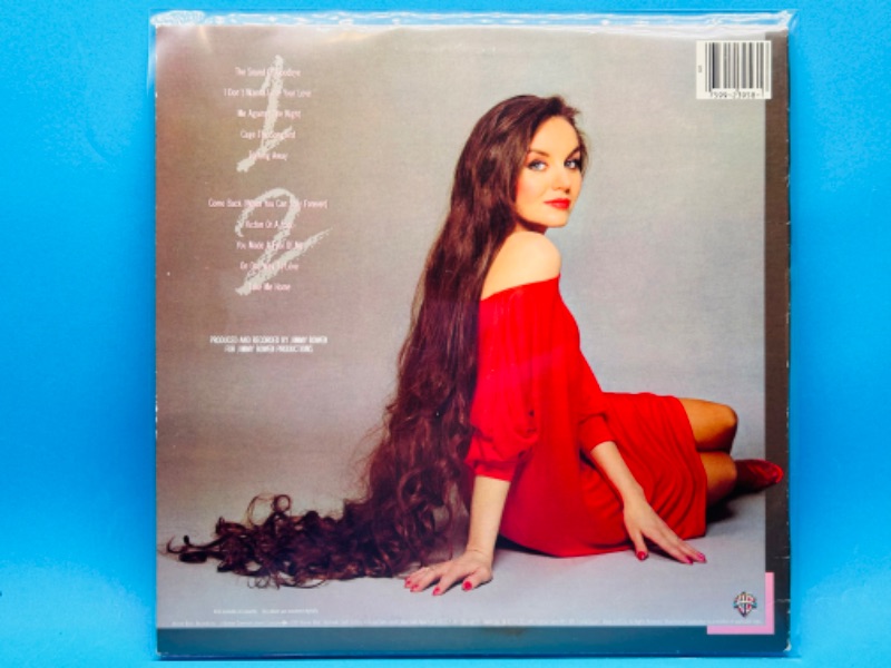 Photo 2 of 811701…Crystal Gayle vinyl record 33 rpm in plastic sleeve 