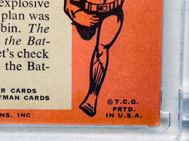 Photo 6 of 811788…vintage 1966 Batman card 8 in hard plastic case -crease and some wear