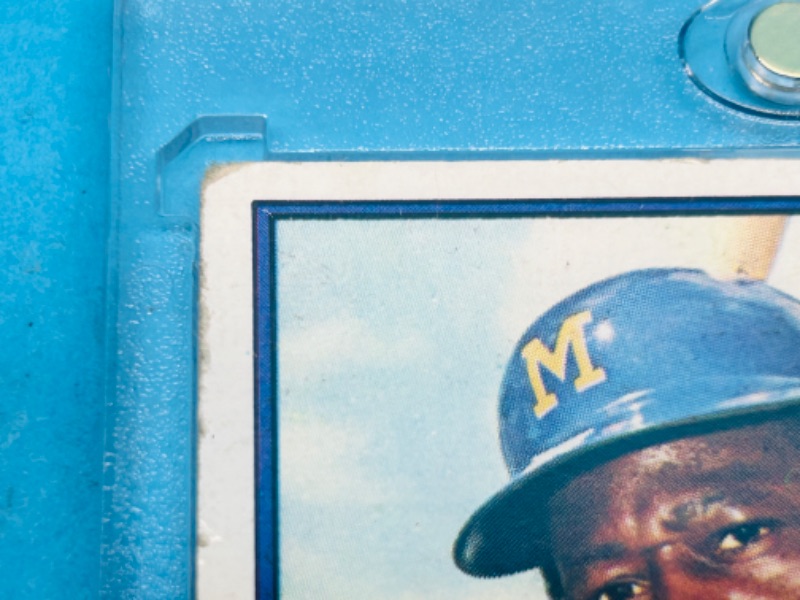 Photo 4 of 811795…vintage 1976 Hank Aaron card 550 in hard plastic case-wear on corners 