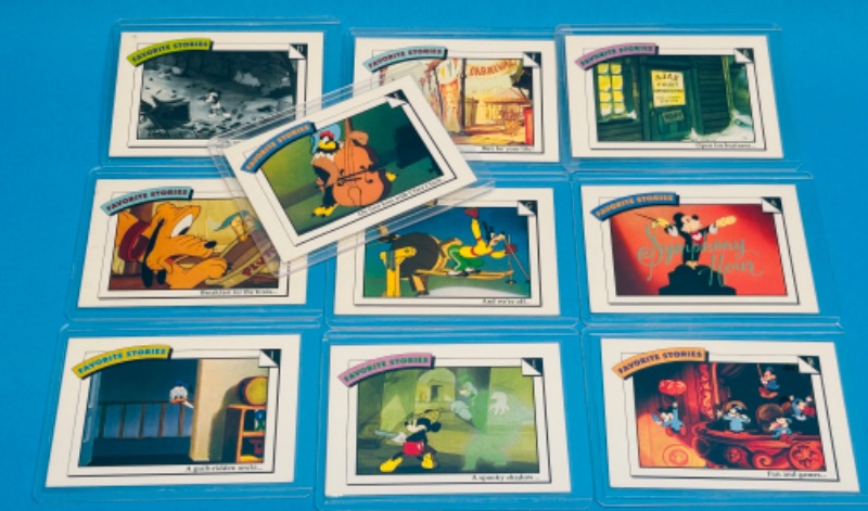 Photo 1 of 811887…10 vintage Disney  cards in hard plastic sleeves 