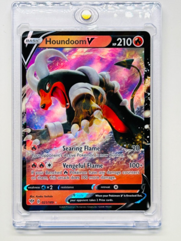 Photo 1 of 811900… Pokémon V holo card in hard plastic case 021/189