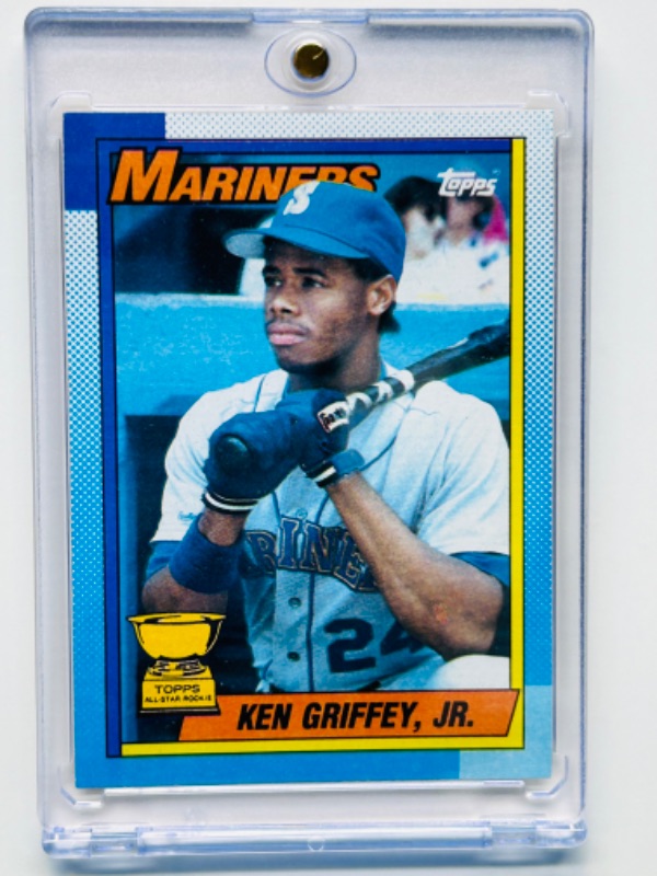 Photo 1 of 811908…Rookie Ken Griffey Jr. bloody scar card 336 in hard plastic case