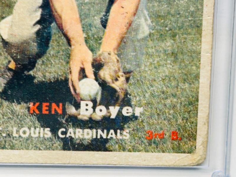 Photo 6 of 811910…vintage 1957 Ken Boyer card 122-wear from age-in hard plastic case