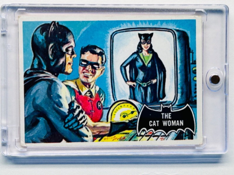 Photo 1 of 811943…vintage 1966 Batman card 25  in hard plastic case  some wear